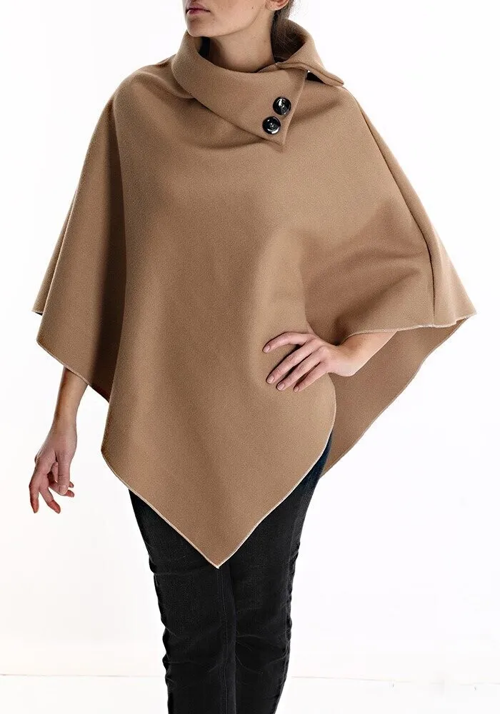Poncho con botones - Imagen 4