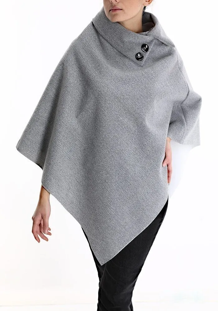 Poncho con botones - Imagen 3