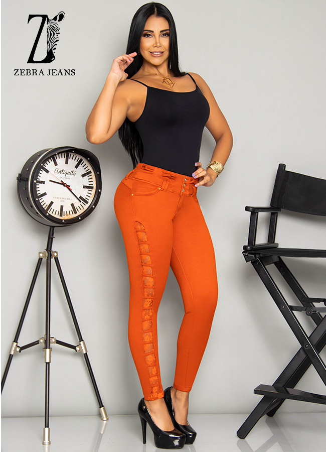 Vaquero Zebra Fire Woman