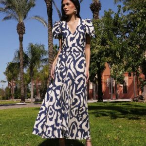 Vestido Therain | Invitada | Graduación | Estampado Marino