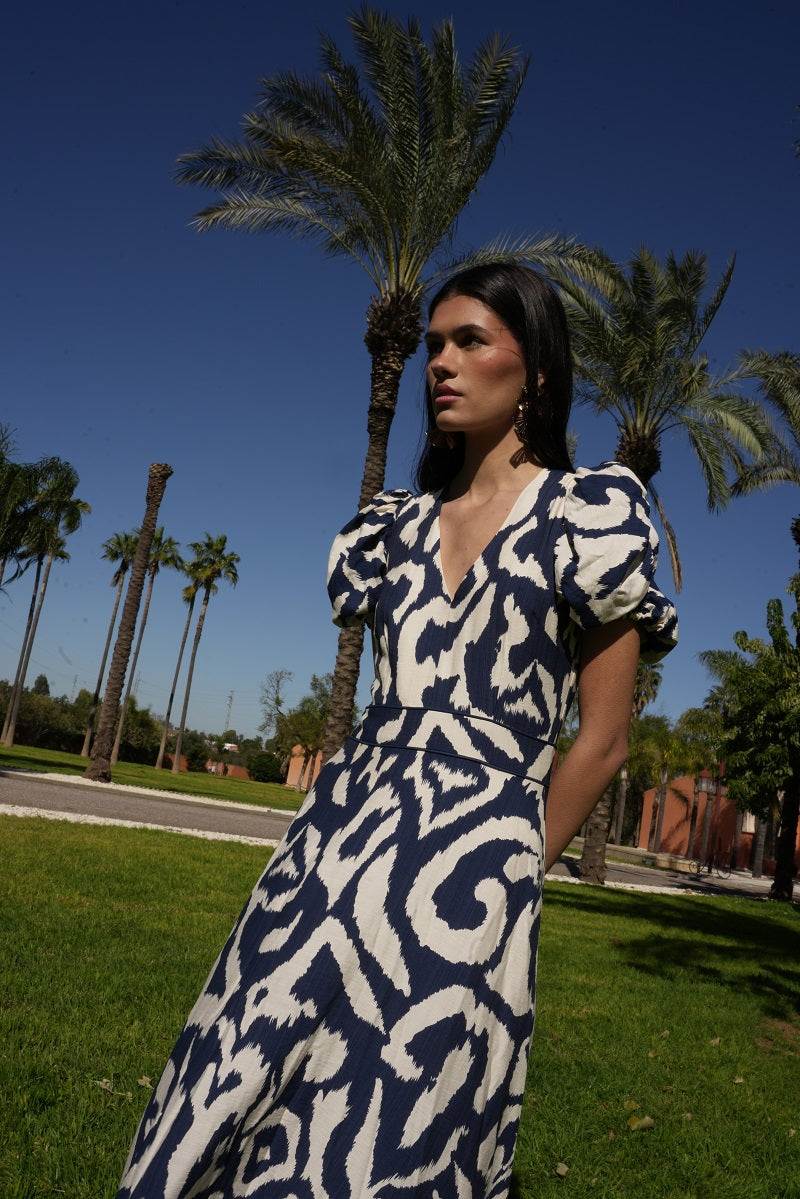 Vestido Therain | Invitada | Graduación | Estampado Marino - Imagen 6
