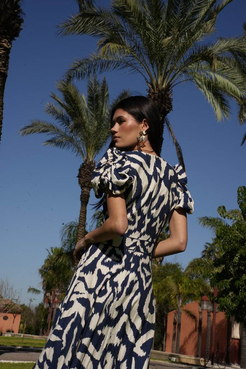 Vestido Therain | Invitada | Graduación | Estampado Marino - Imagen 3